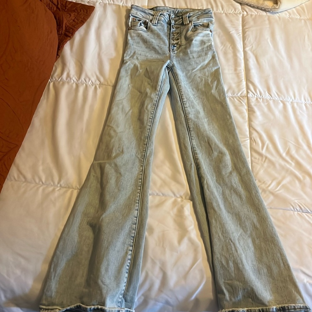 American Eagle, super high-rise flare butterfly